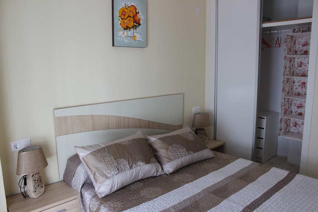 Ferienwohnung Apartamento Mariposa Torrevieja Zimmer foto